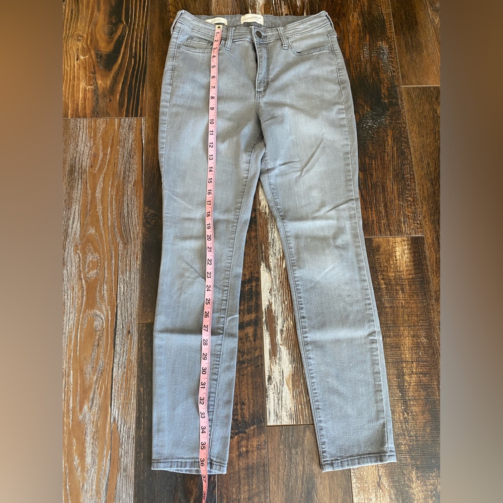 Universal Thread High Rise Skinny Gray Jeans - Picture 2 of 5